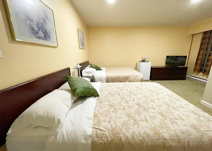 New Denver Motels
