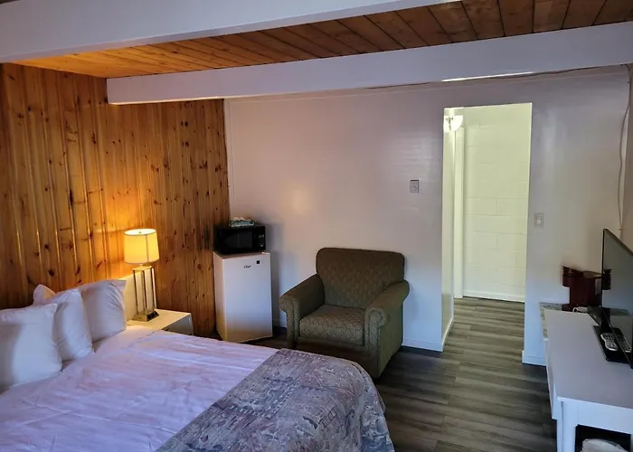 Salmon Arm Motels