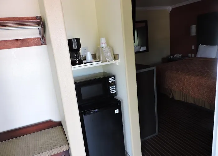 Robinson Motels