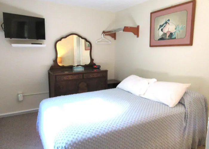 Wilton Motels