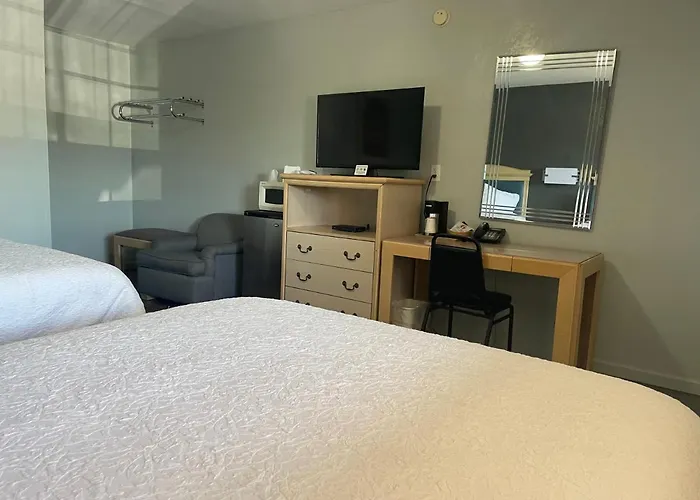 Stratford Motels