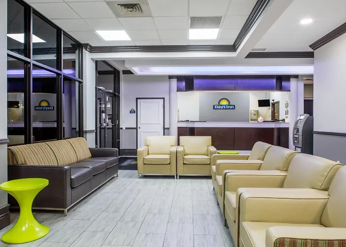 Oviedo Motels