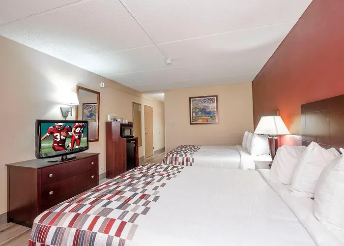 Thomaston Motels