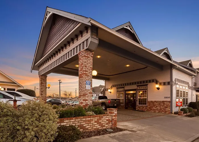 McKinleyville Motels
