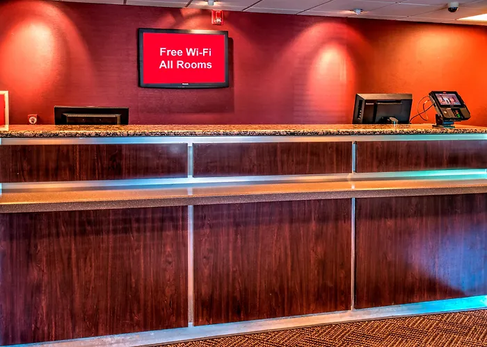 Clarksville Motels