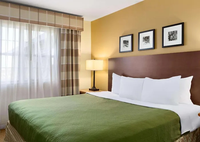 Lanesboro Motels
