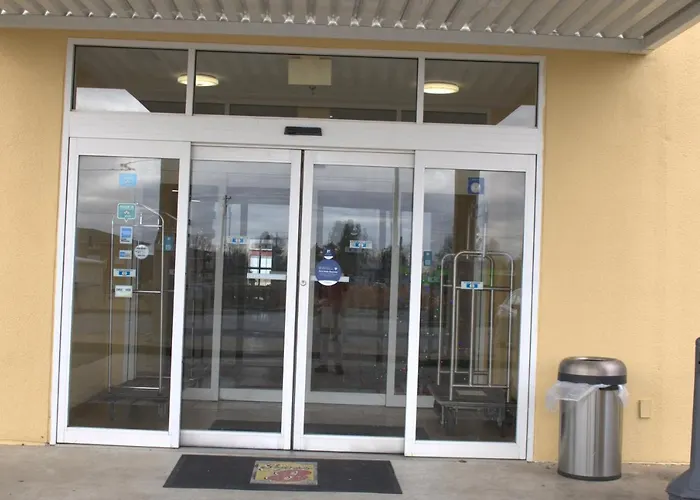Albertville Motels