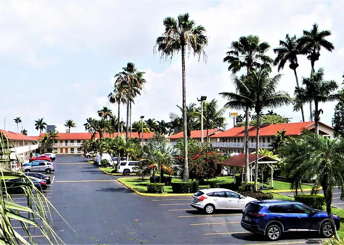 South Miami Motels