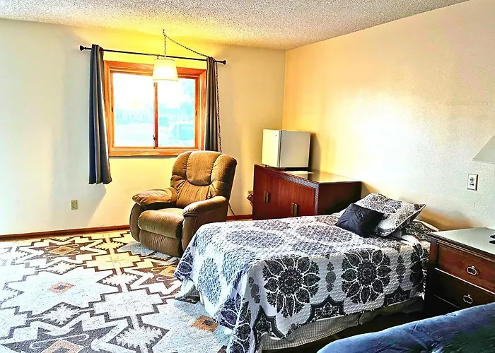 McCook Motels