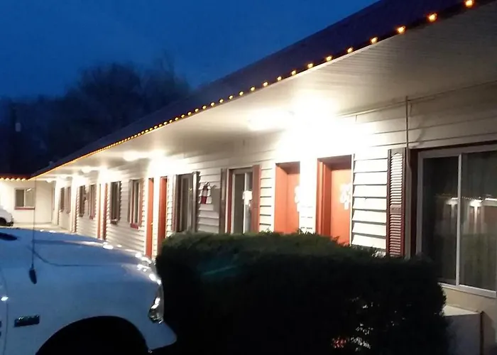 Poncha Springs Motels