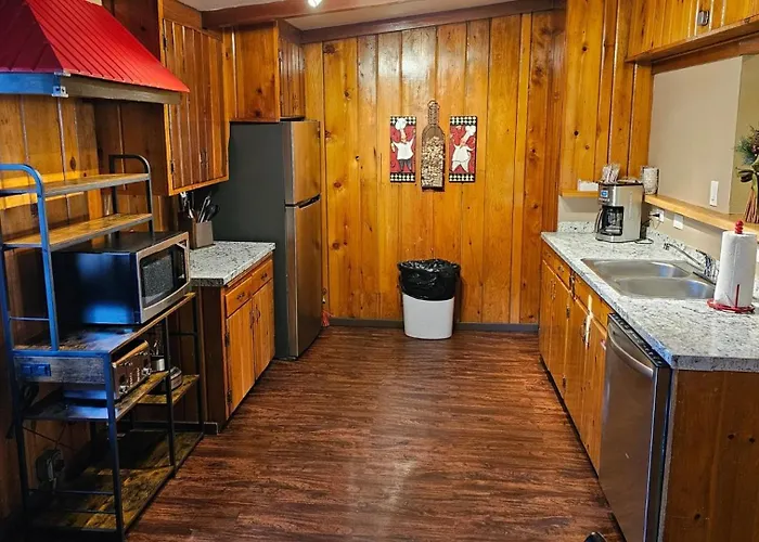 Yosemite National Park Motels