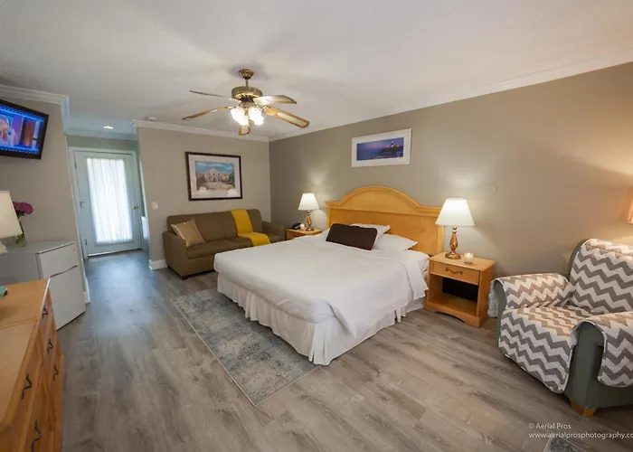 Mattituck Motels