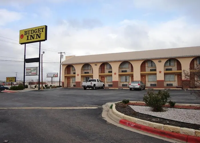 Liberty Hill Motels