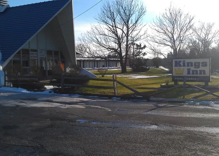 Strongsville Motels