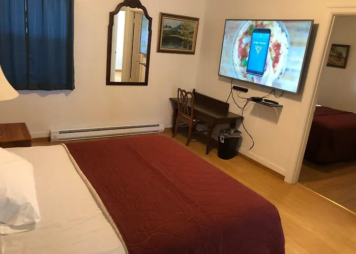 Kingston Motels