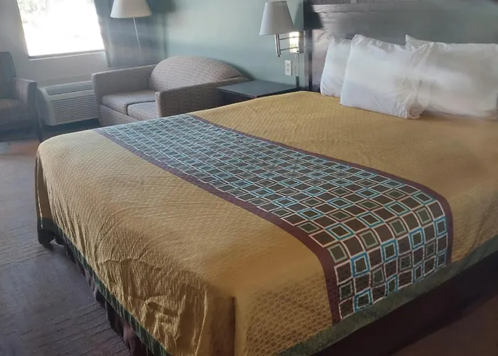 Sandersville Motels