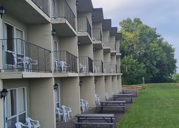 Thorold Motels
