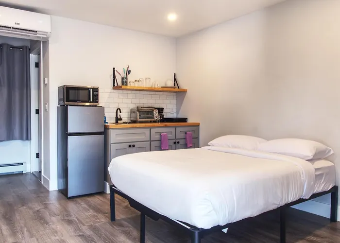 South Burlington Motels