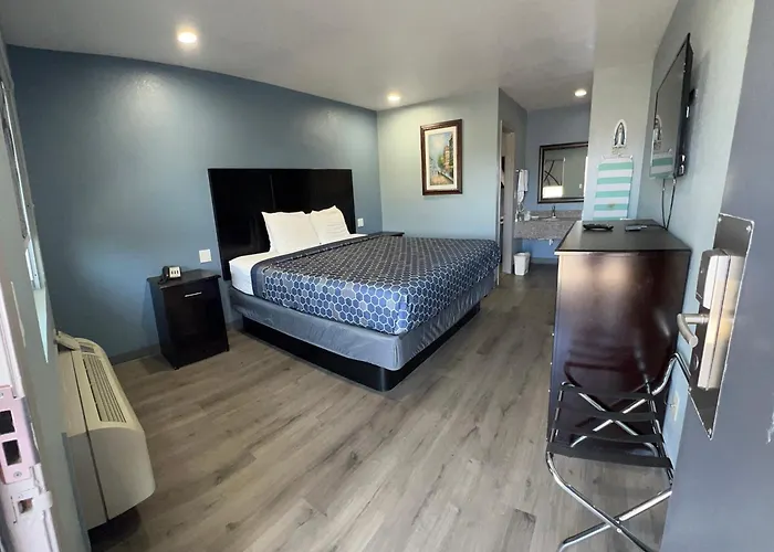 Mount Ida Motels