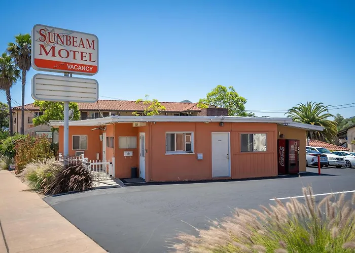 Nipomo Motels