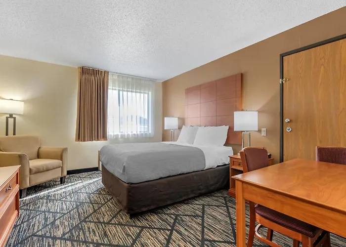 Indianola Motels