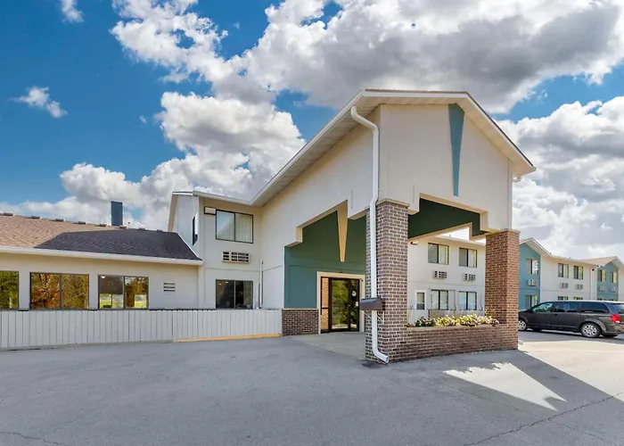 Altoona Motels
