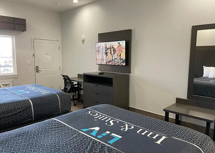 Sealy Motels