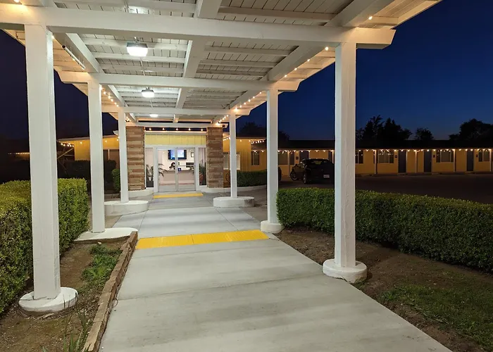 Fair Oaks Motels