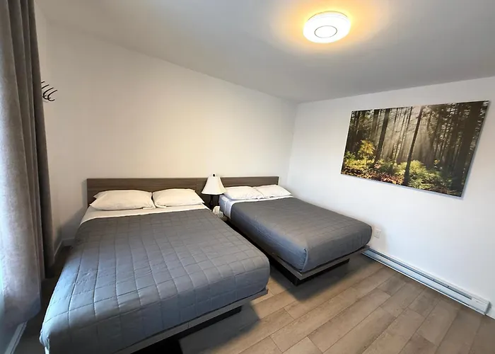 Saint-Hubert Motels