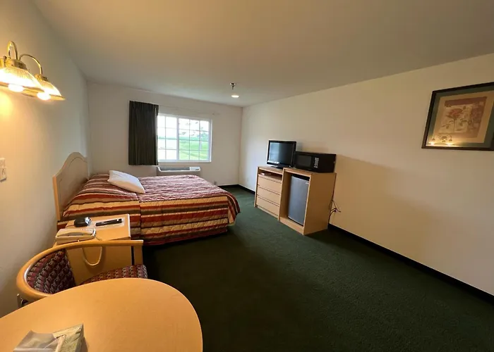 Red Bud Motels