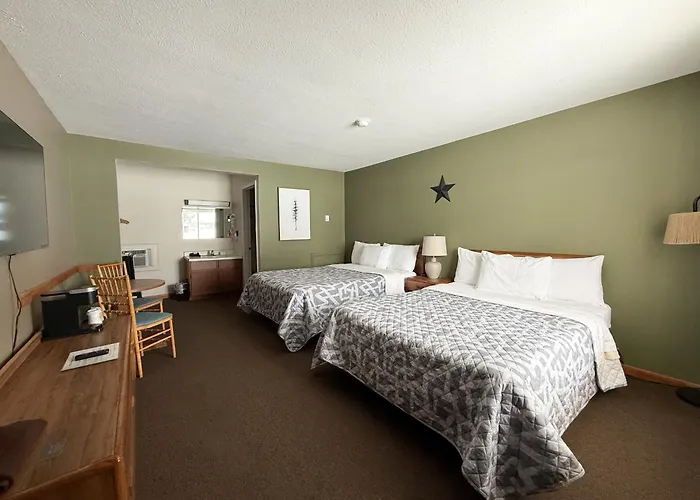 Grand Marais Motels
