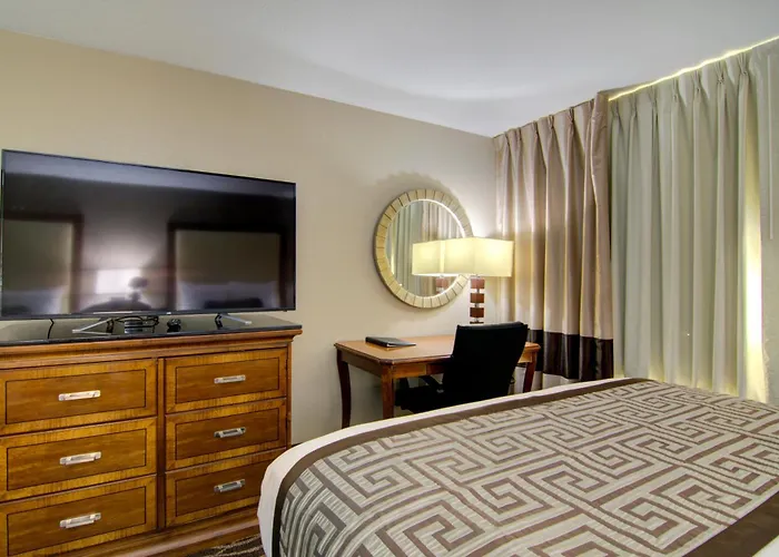 Centerville Motels