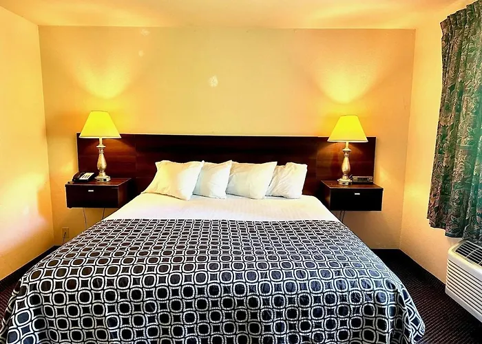 Monroe Motels