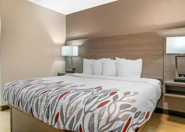Rochester Hills Motels