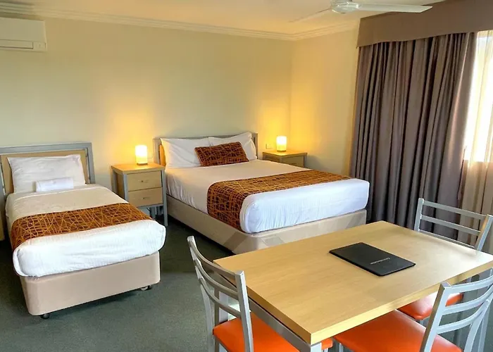 Macksville Motels
