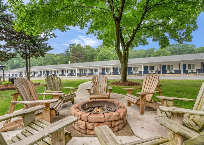 Saint Joseph Motels