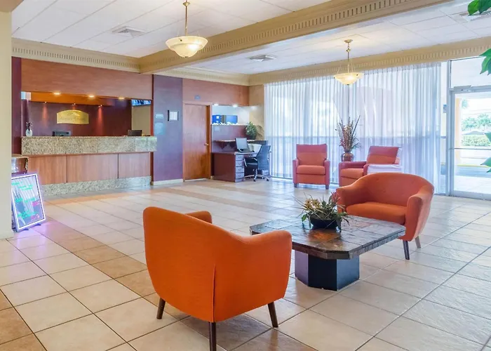Lakeland Motels