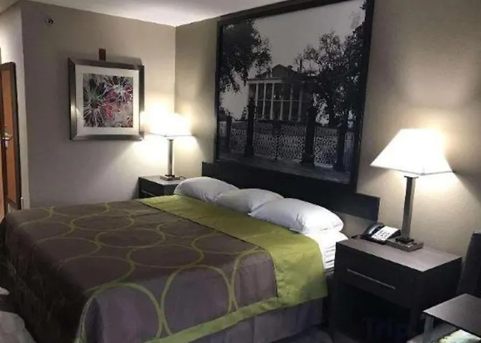 Pascagoula Motels