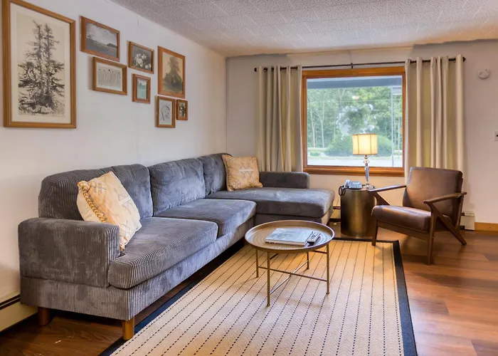 Winsted Motels