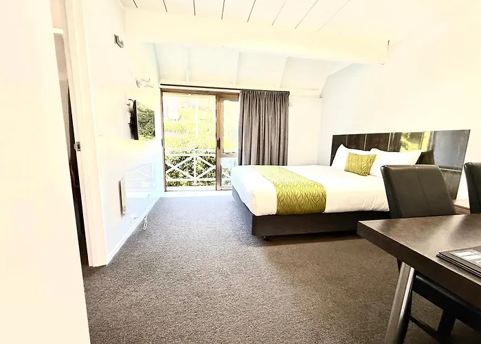 Brightwater Motels