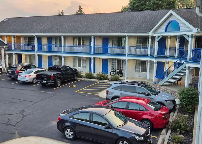 Milwaukee Motels