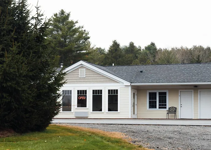 Pittsfield Motels