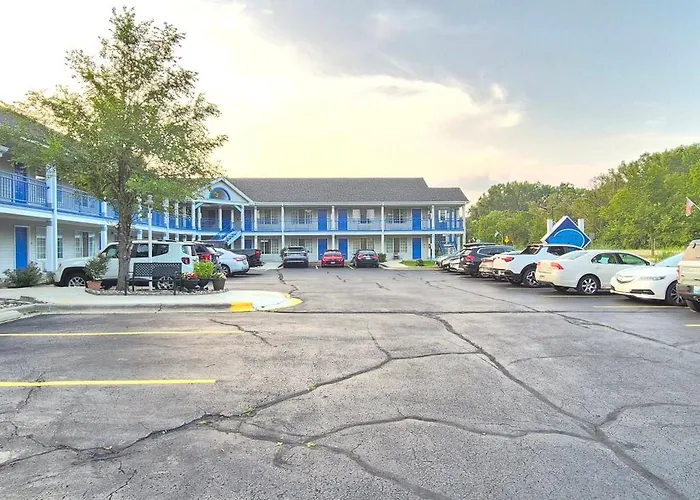 Union Grove Motels