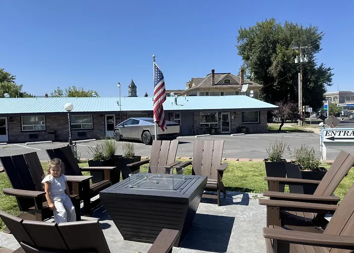 Huntington Motels
