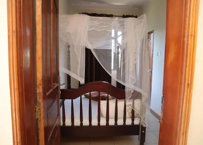 Entebbe Motels