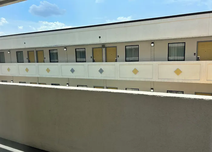 Winchester Motels