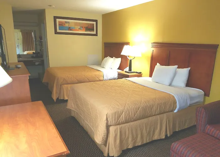 Swainsboro Motels