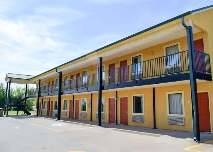 Walnut Ridge Motels