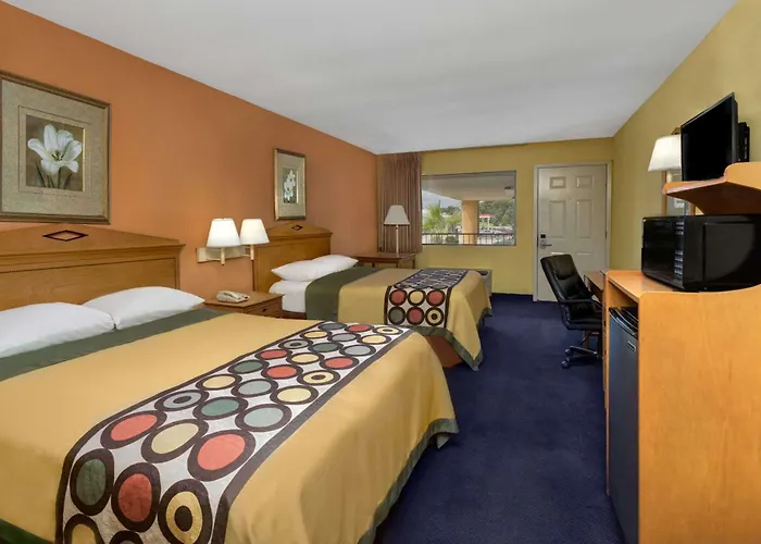 Breaux Bridge Motels