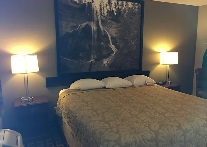 Bonesteel Motels